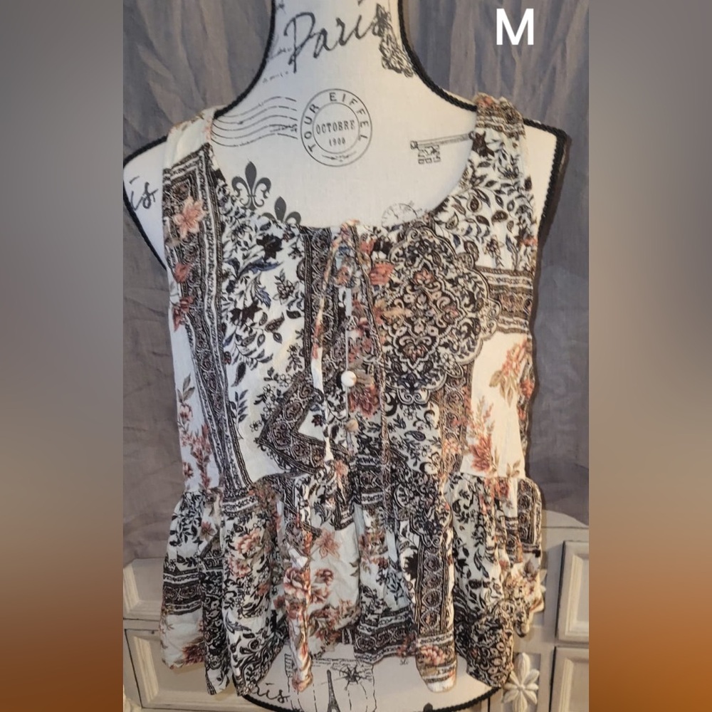 Sleeveless Top